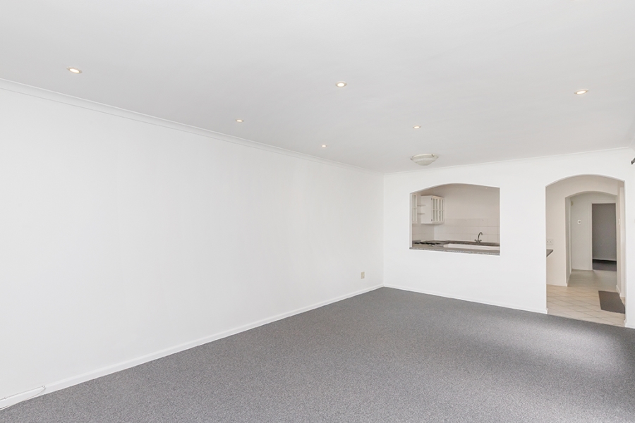 To Let 2 Bedroom Property for Rent in Wynberg Western Cape